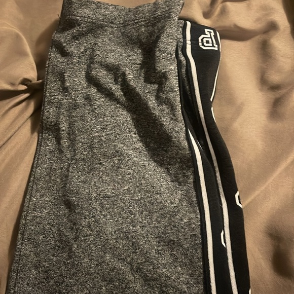 Pink - Picture 3 of 3